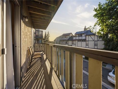 527 S Walnut  3 , La Habra, CA
