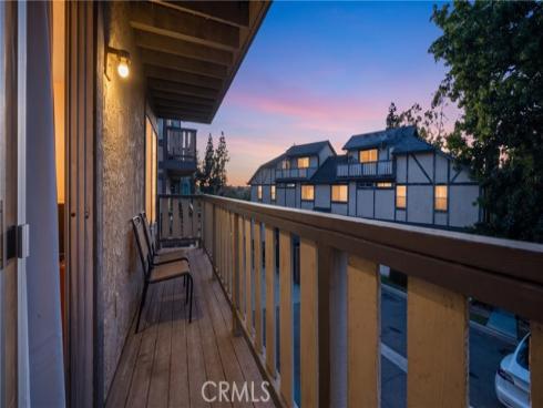 527 S Walnut  3 , La Habra, CA