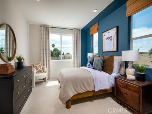 264 S Citrus Row , La Habra, CA