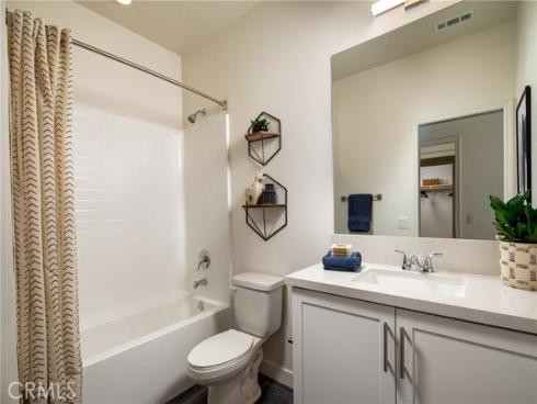 264 S Citrus Row , La Habra, CA