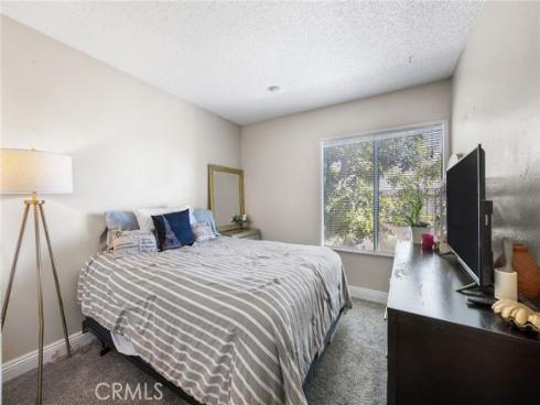 1042 E La Habra 227 Boulevard, La Habra, CA
