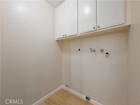409 W Mountain View 3 Avenue, La Habra, CA