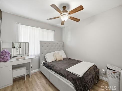 901 N Citrus  16 , La Habra, CA