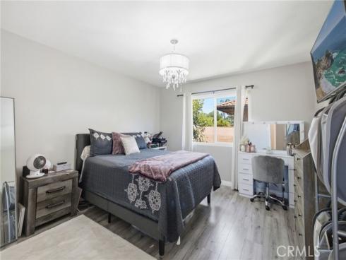 901 N Citrus  16 , La Habra, CA