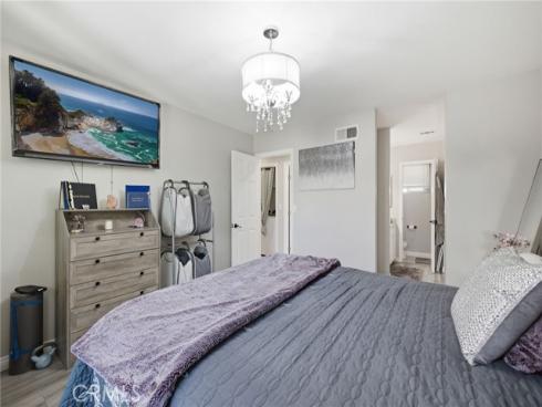 901 N Citrus  16 , La Habra, CA