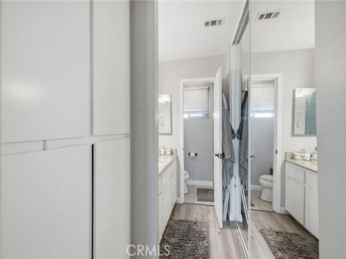 901 N Citrus  16 , La Habra, CA