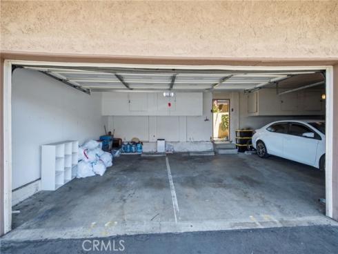 901 N Citrus  16 , La Habra, CA