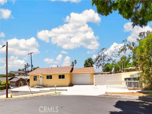 821 Buena Vista Avenue, La Habra, CA