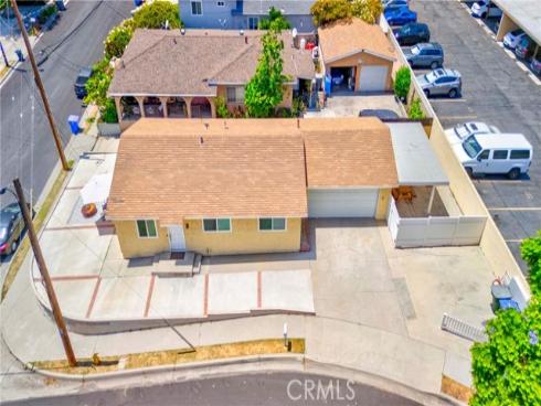 821 Buena Vista Avenue, La Habra, CA