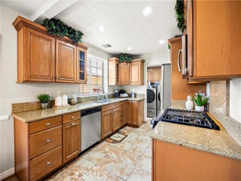 2510  Union   Avenue, La Habra, CA