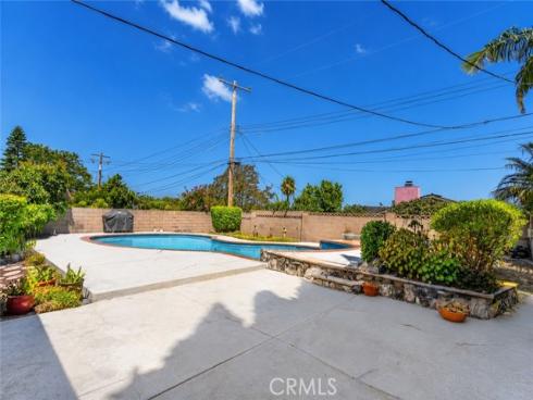 2561  Campbell  , La Habra, CA
