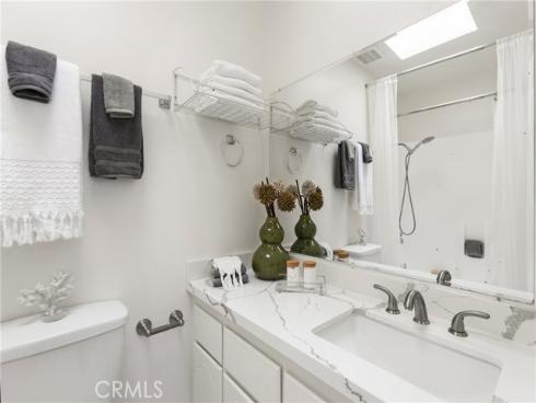 950 W Lambert 20 , La Habra, CA