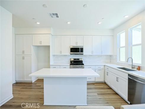 295 Vista Drive #87 , La Habra, CA