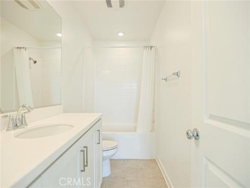 295 Vista Drive #87 , La Habra, CA