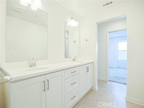 295 Vista Drive #87 , La Habra, CA