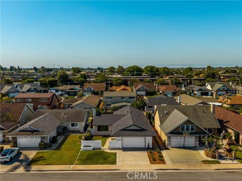 5202  Del Sur   Circle, La Palma, CA