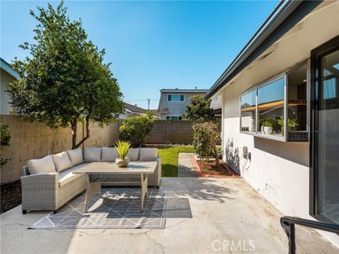 5202  Del Sur   Circle, La Palma, CA