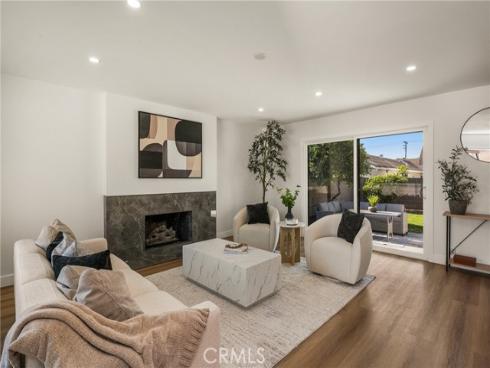 5202  Del Sur   Circle, La Palma, CA
