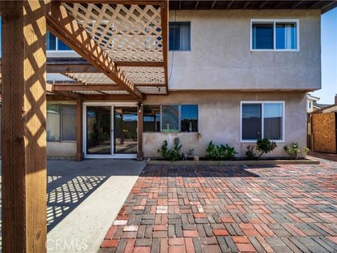 5642 Vinevale , La Palma, CA