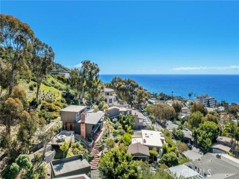 22315  3rd   Avenue, Laguna Beach, CA