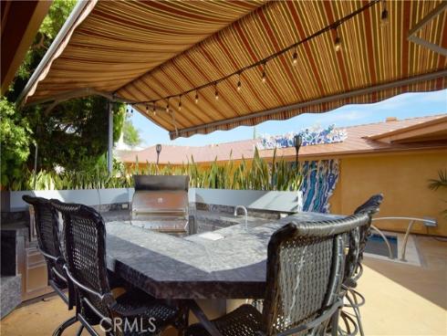 111 S La Senda Drive, Laguna Beach, CA