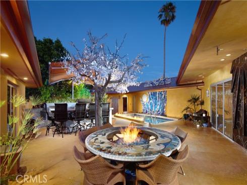 111 S La Senda Drive, Laguna Beach, CA