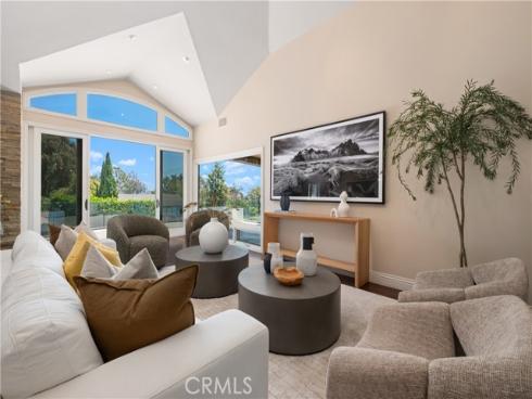 535  High Dr  , Laguna Beach, CA