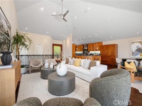 535  High Dr  , Laguna Beach, CA