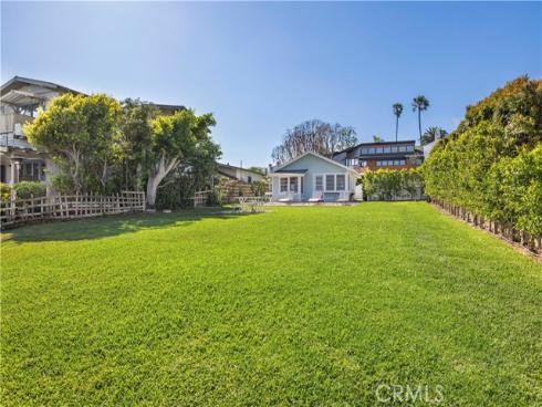 1041  Marine   Drive, Laguna Beach, CA