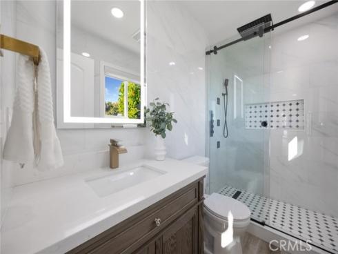 32015 Point Place , Laguna Beach, CA