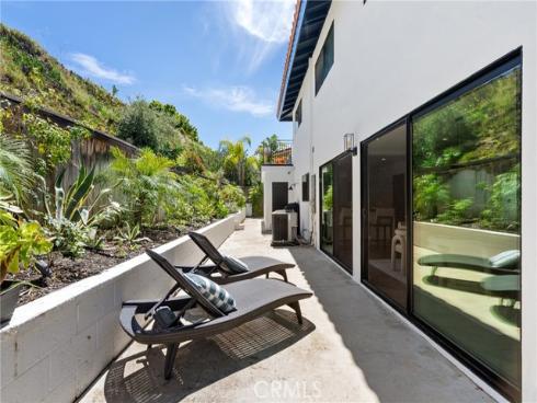 2870  Zell   Drive, Laguna Beach, CA