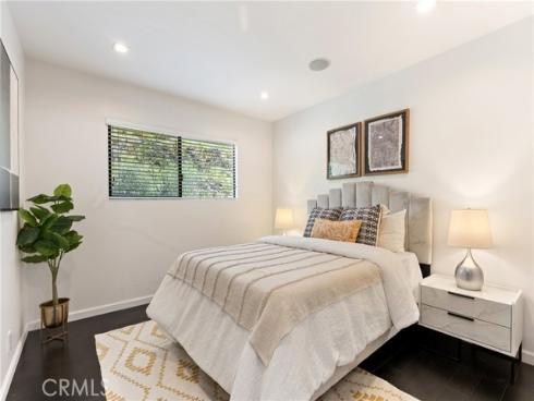 2870  Zell   Drive, Laguna Beach, CA