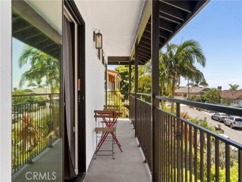 2870  Zell   Drive, Laguna Beach, CA