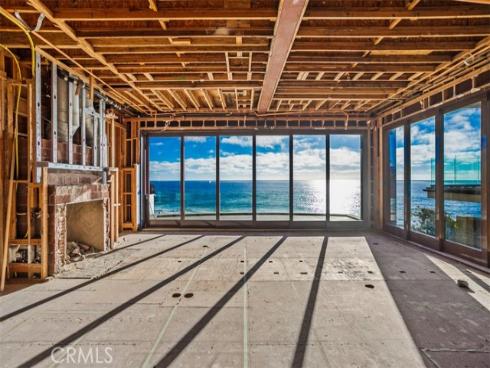 25  Bay  , Laguna Beach, CA