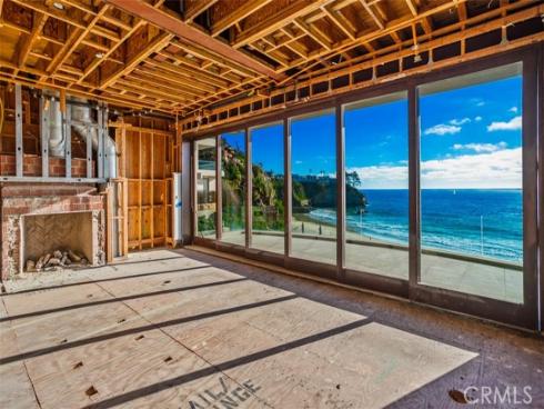 25  Bay  , Laguna Beach, CA
