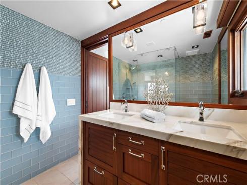 31678  Seacliff   Drive, Laguna Beach, CA