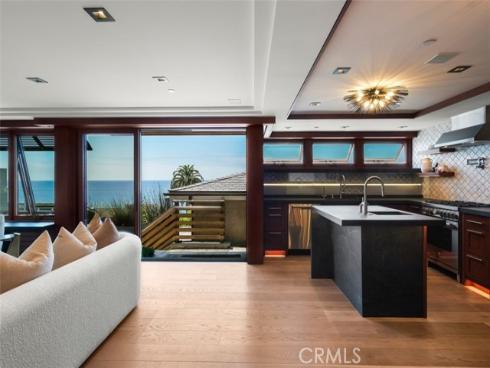 31678  Seacliff   Drive, Laguna Beach, CA