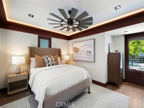 31678  Seacliff   Drive, Laguna Beach, CA