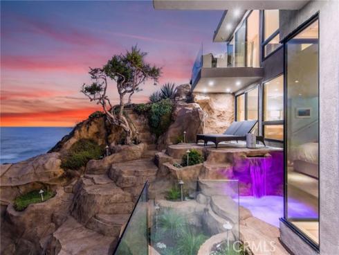 1715  Ocean   Way, Laguna Beach, CA