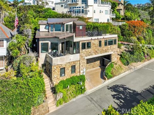 2590  Iris  , Laguna Beach, CA