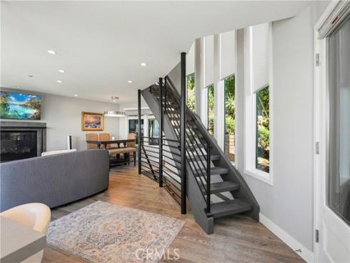 2590  Iris  , Laguna Beach, CA