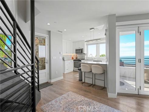 2590  Iris  , Laguna Beach, CA