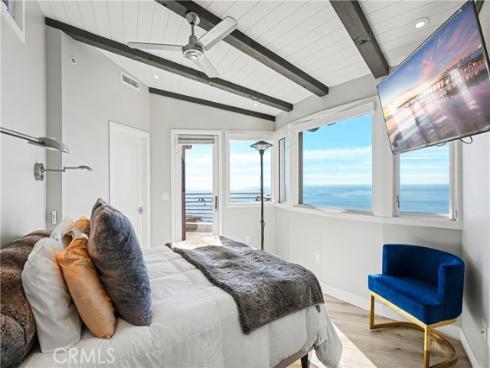 2590  Iris  , Laguna Beach, CA