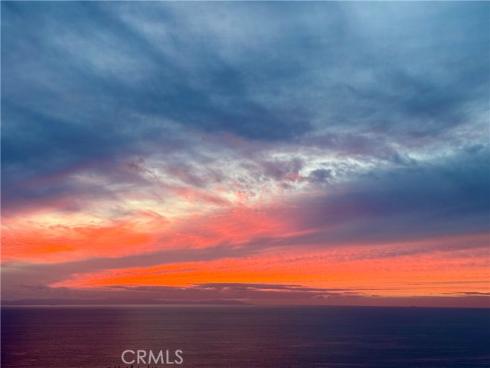 2590  Iris  , Laguna Beach, CA