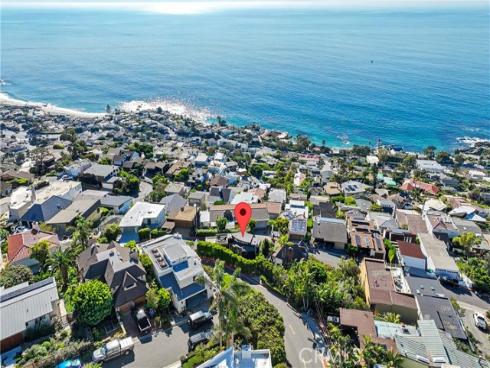 2590  Iris  , Laguna Beach, CA