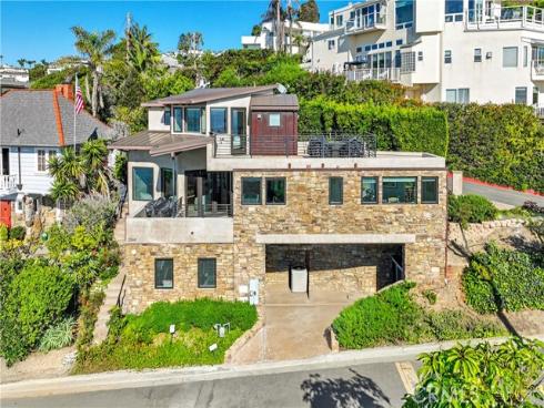 2590  Iris  , Laguna Beach, CA