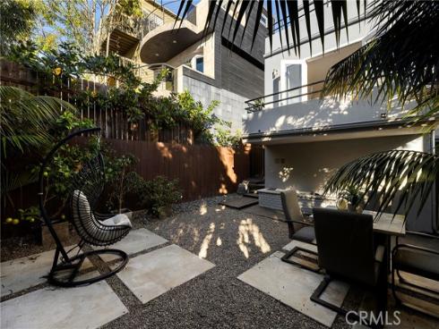 1077  Tia Juana  , Laguna Beach, CA