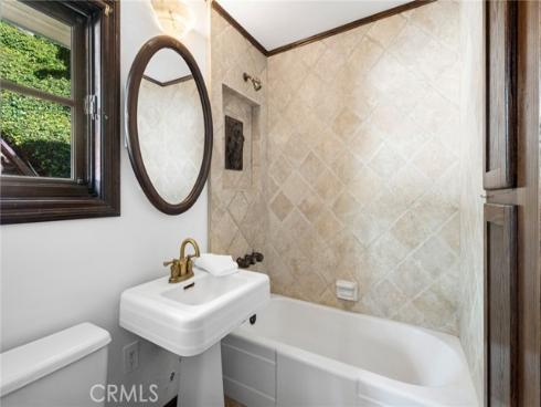 31971  Coast Highway  , Laguna Beach, CA
