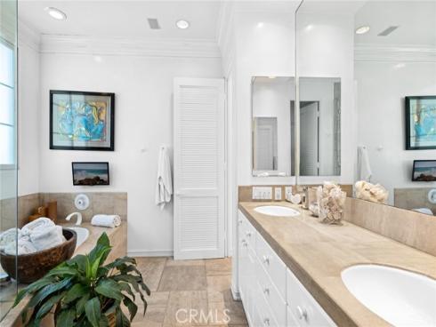 31971  Coast Highway  , Laguna Beach, CA