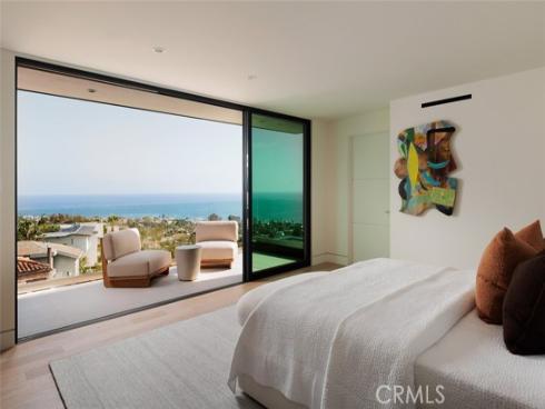 1105  Skyline   Drive, Laguna Beach, CA